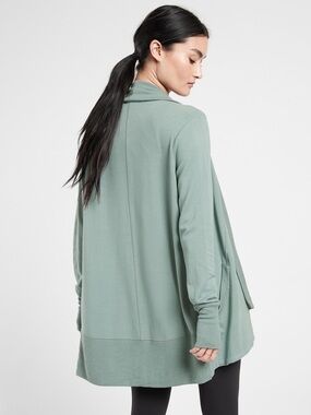 Athleta Pranayama Wrap Cardigan Minimalistic Grey Nirvana Cozy Soft Size Medium